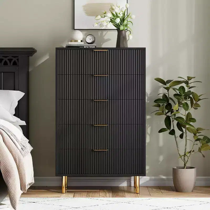 Commode à 5 tiroirs pour chambre, avec poignées en métal doré
