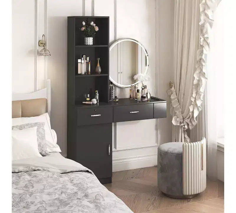 Miroir de courtoisie moderne et minimaliste avec rangement tridimensionnel à plusieurs niveaux, comprenant deux compartiments tiroirs fermés. Noir
