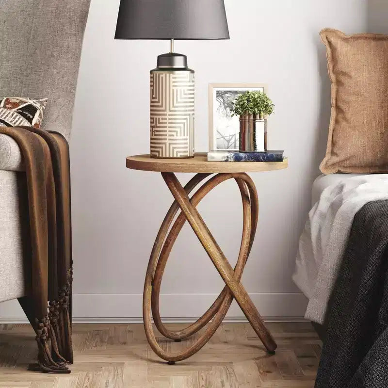 Table d'appoint ronde avec piètement entrelacé pour salon, Noyer