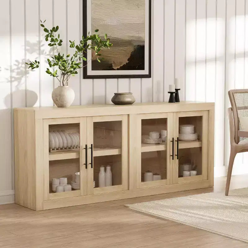 Bahut contemporain avec portes vitrées et plateau en bois épais